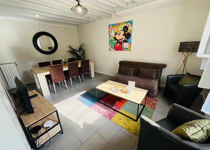 Сasa de vacaciones House Chessy (Seine-et-Marne)
